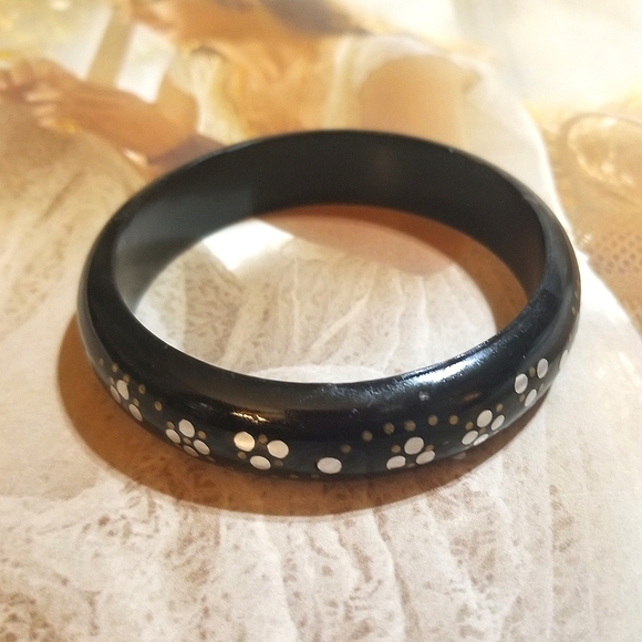 1870s Antique Pique Work Horn Bangle Bracelet - Picture 3 of 7